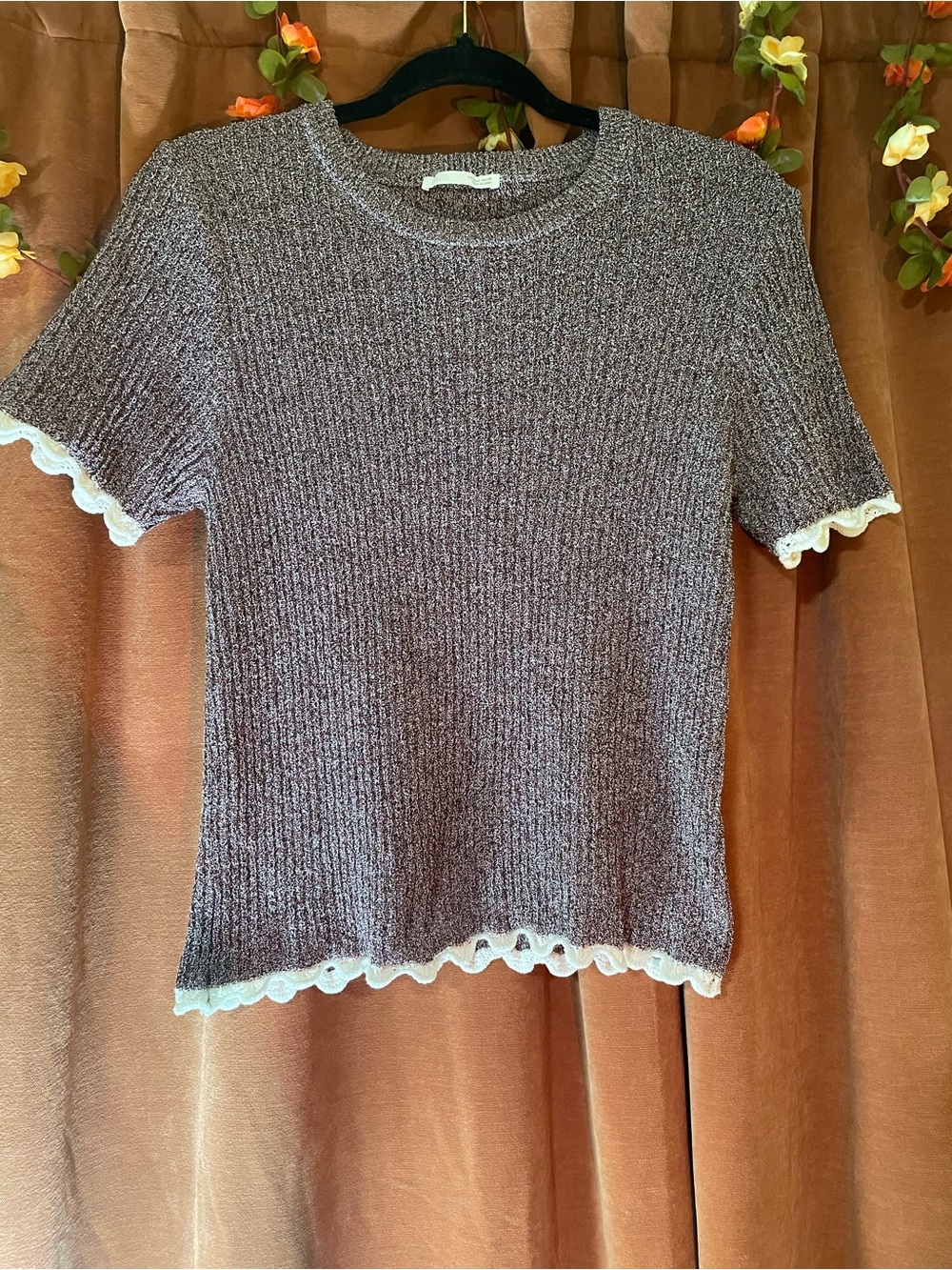 Zara Lavender Ribbed Short-Sleeve Top with White Scalloped Trim